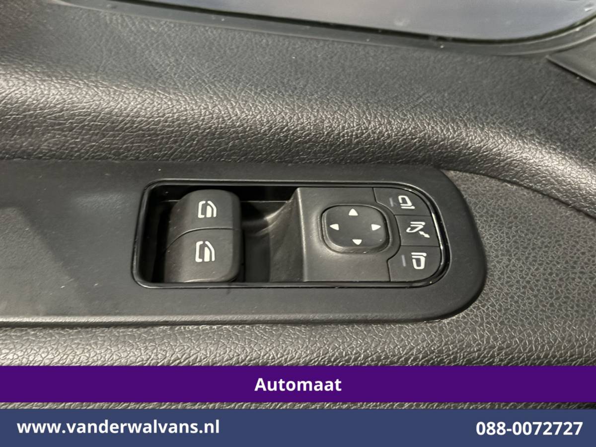 Mercedes-Benz Sprinter Mercedes-Benz Sprinter 315 CDI 150pk 9G-Tronic Automaat L2H2 Euro6 Airco | Camera | Apple Carplay | Cruisecontrol Android Auto, Chauffeursstoel, Stoelverwarming, Parkeersensoren, Bijrijdersbank