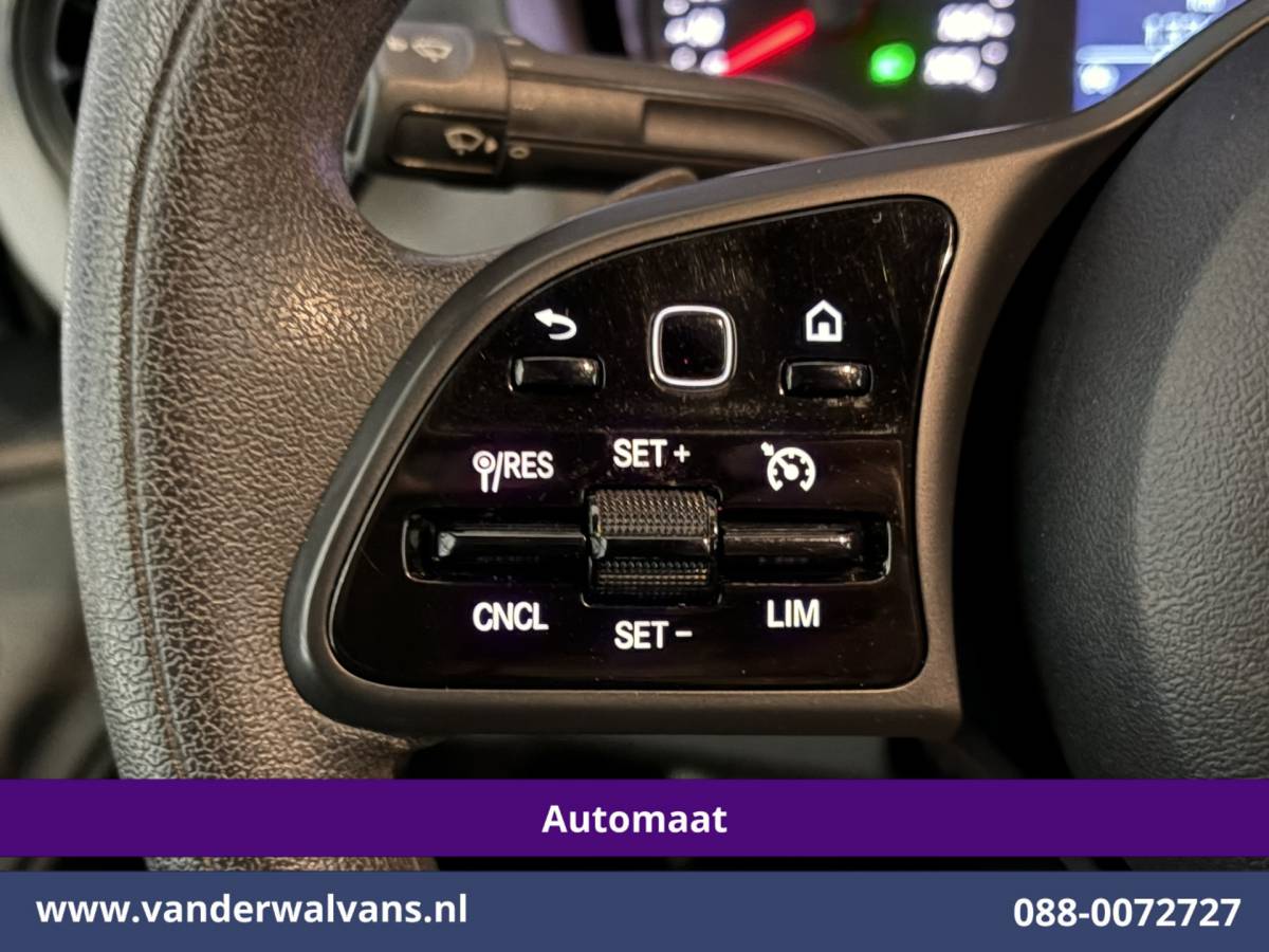 Mercedes-Benz Sprinter Mercedes-Benz Sprinter 315 CDI 150pk 9G-Tronic Automaat L2H2 Euro6 Airco | Camera | Apple Carplay | Cruisecontrol Android Auto, Chauffeursstoel, Stoelverwarming, Parkeersensoren, Bijrijdersbank