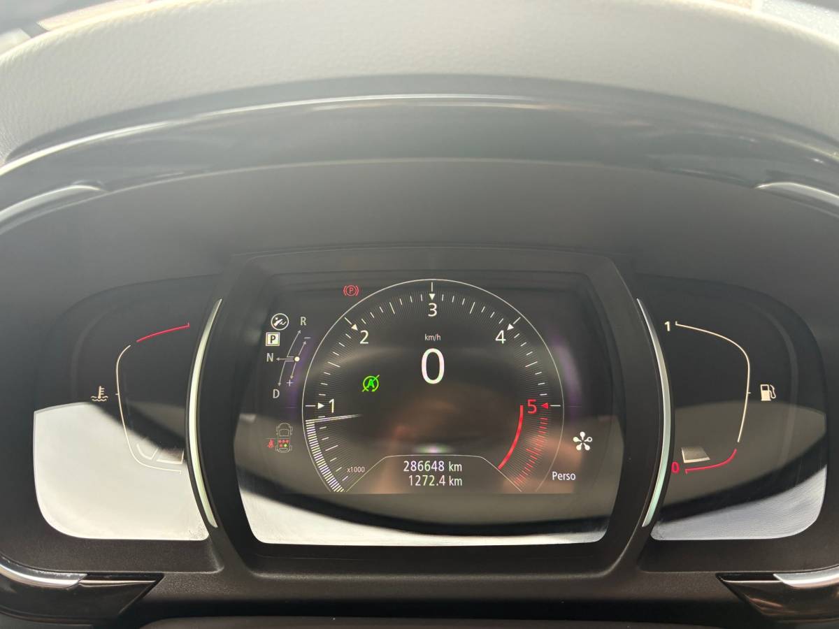 Renault Espace Renault Espace 1.6 dCi Dynamique 7p. | Automaat + Schuif/kantel dak + Clima + Cruise nu € 7.975,-!!!