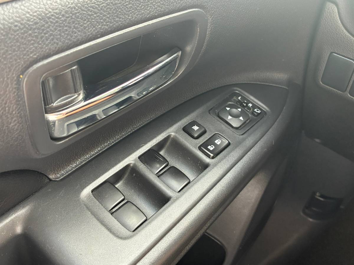 Mitsubishi Outlander Mitsubishi Outlander 2.0 PHEV Executive Edition | Half leder + Clima + Cruise nu € 9.975,-!!!