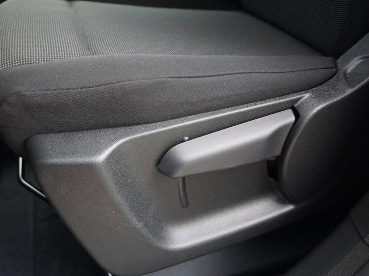 Opel Combo-e Opel Combo Electric L2 50kWh | camera | Apple Carplay/Android Auto  | laadruimtebetimmering | Comfort stoelen | rijklaarprijs