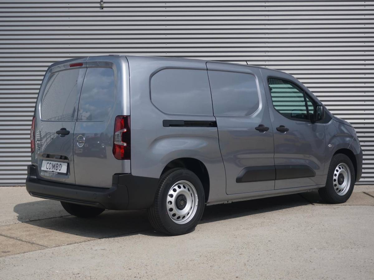 Opel Combo-e Opel Combo Electric L2 50kWh | camera | Apple Carplay/Android Auto  | laadruimtebetimmering | Comfort stoelen | rijklaarprijs