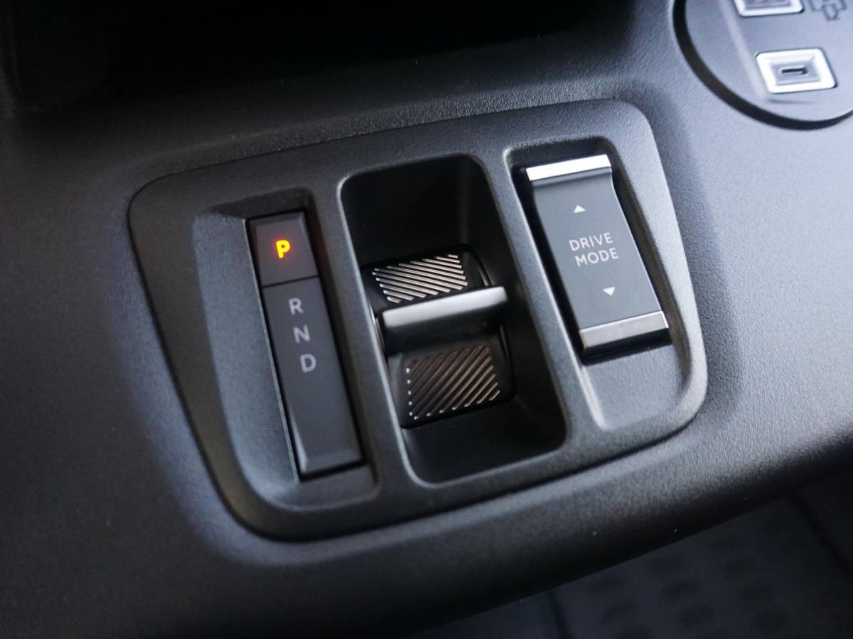 Peugeot e-Partner Peugeot e-Partner L2 50 kWh | tot 8 jaar garantie | camera | Apple Carplay | laadruimtebetimmering | ECO LED koplampen | Comfort stoel | rijklaarprijs