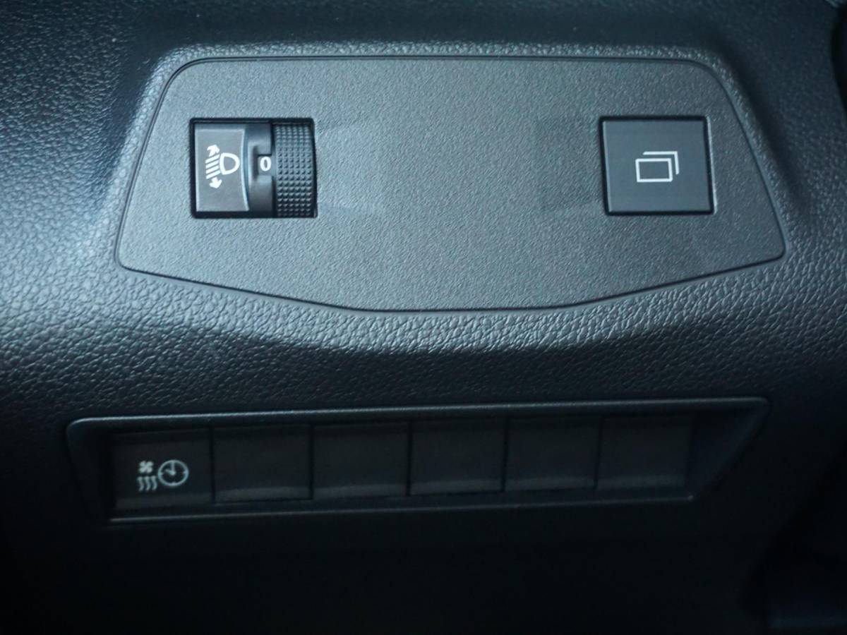 Peugeot e-Partner Peugeot e-Partner L2 50 kWh | tot 8 jaar garantie | camera | Apple Carplay | laadruimtebetimmering | ECO LED koplampen | Comfort stoel | rijklaarprijs
