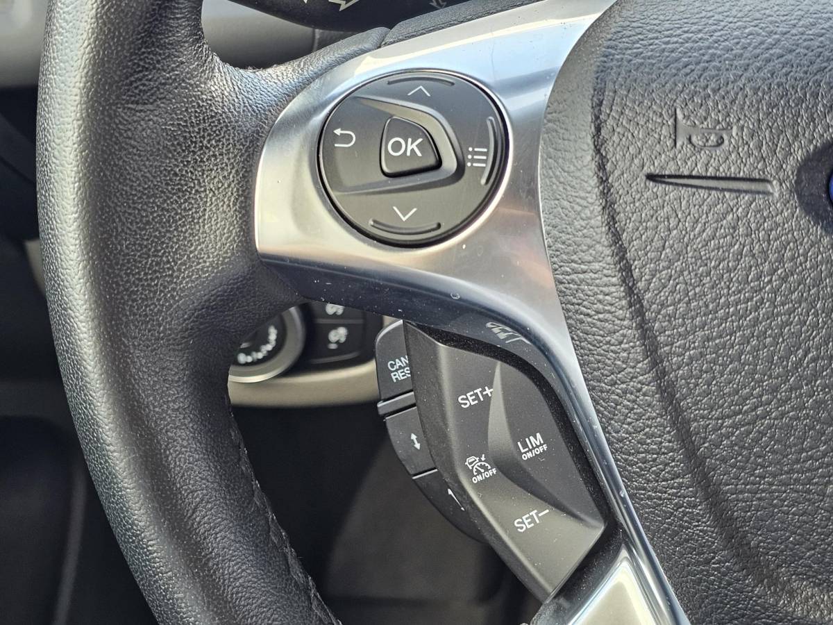 Ford Transit Connect Ford Transit Connect 1.5 EcoBlue L2 Trend 3 zitplaatsen | Navigatie | Achteruitrijcamera | Cruise control | Originele zomerset wordt nog gemonteerd