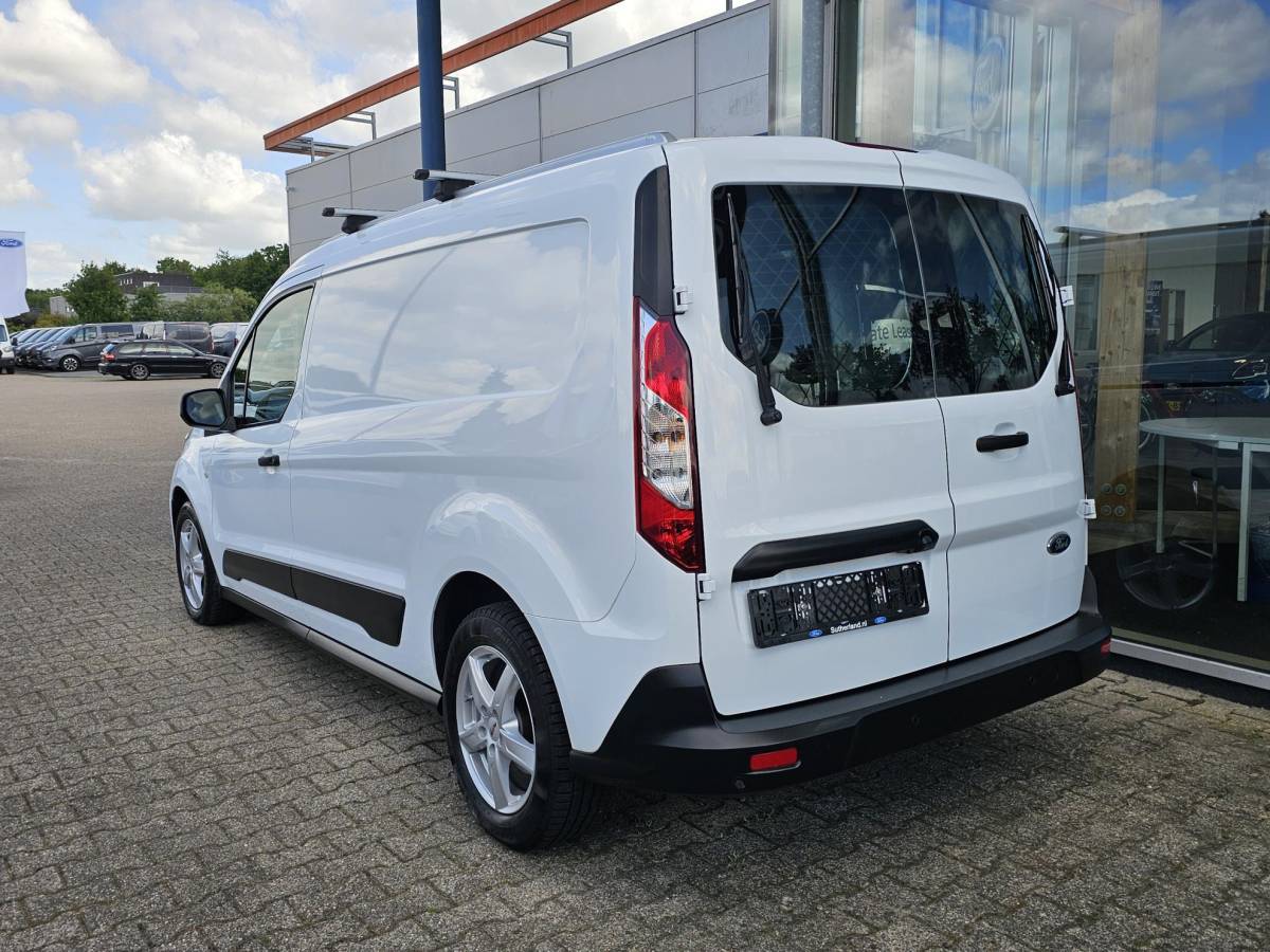 Ford Transit Connect Ford Transit Connect 1.5 EcoBlue L2 Trend 3 zitplaatsen | Navigatie | Achteruitrijcamera | Cruise control | Originele zomerset wordt nog gemonteerd