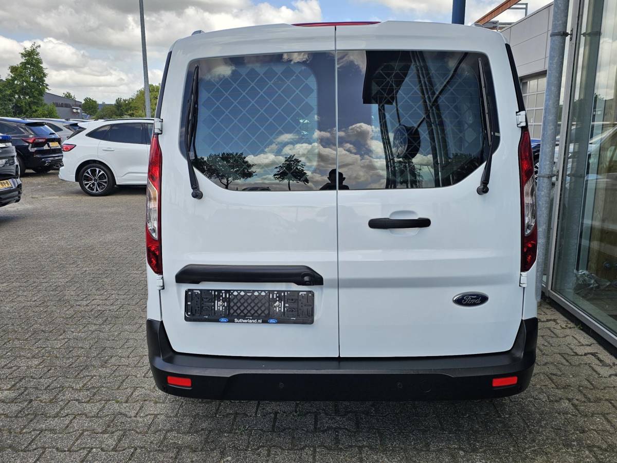 Ford Transit Connect Ford Transit Connect 1.5 EcoBlue L2 Trend 3 zitplaatsen | Navigatie | Achteruitrijcamera | Cruise control | Originele zomerset wordt nog gemonteerd