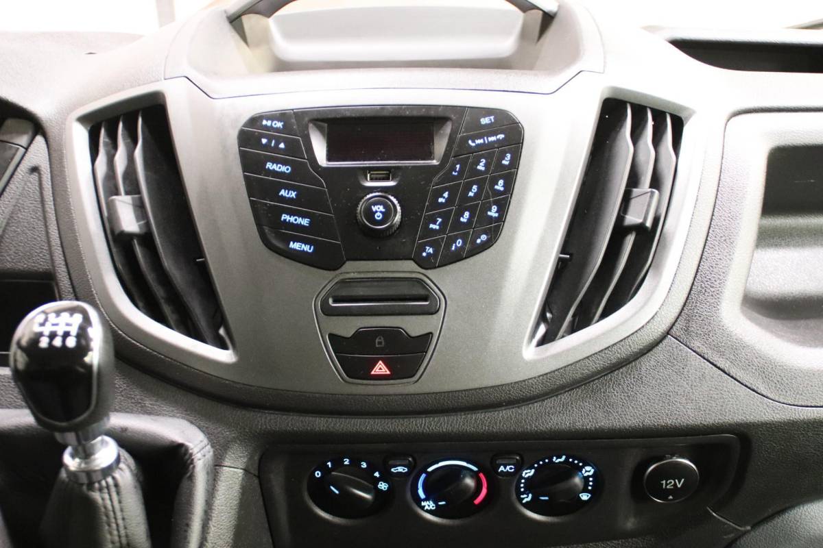 Ford Transit Ford Transit 2.0 TDCI BAKWAGEN MET LAADKLEP EURO 6