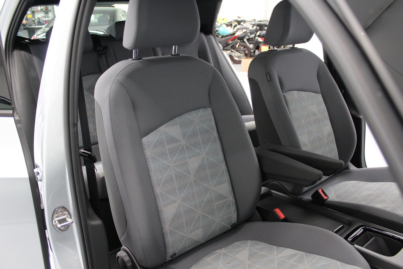 Volkswagen ID.3 Volkswagen ID.3 Pro 58 kWh 146PK, RIJKLAAR | SOH 95% |  STUUR/STOELVERWARMING | SFEERVERLICHTING | CARPLAY
