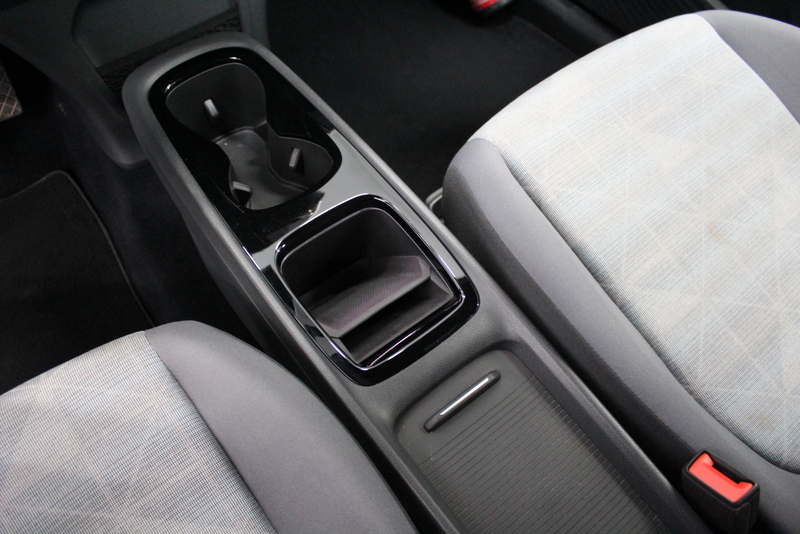 Volkswagen ID.3 Volkswagen ID.3 Pro 58 kWh 146PK, RIJKLAAR | SOH 95% |  STUUR/STOELVERWARMING | SFEERVERLICHTING | CARPLAY
