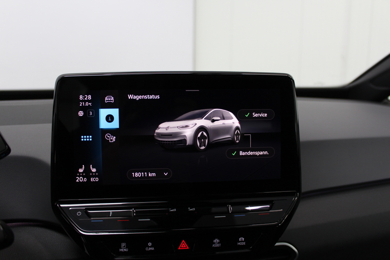 Volkswagen ID.3 Volkswagen ID.3 Pro 58 kWh 146PK, RIJKLAAR | SOH 95% |  STUUR/STOELVERWARMING | SFEERVERLICHTING | CARPLAY