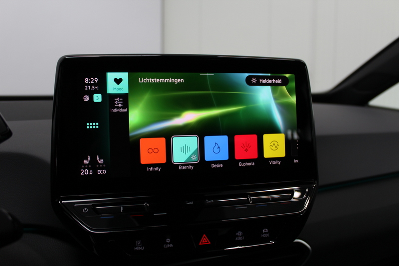 Volkswagen ID.3 Volkswagen ID.3 Pro 58 kWh 146PK, RIJKLAAR | SOH 95% |  STUUR/STOELVERWARMING | SFEERVERLICHTING | CARPLAY