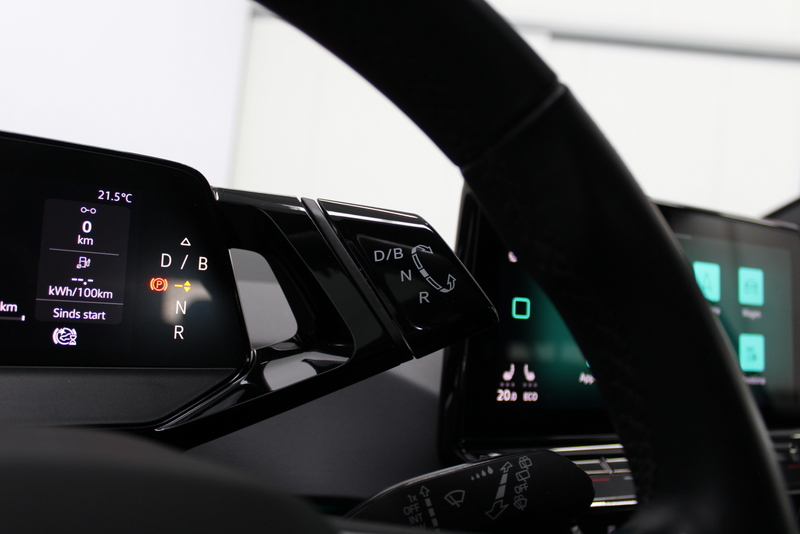 Volkswagen ID.3 Volkswagen ID.3 Pro 58 kWh 146PK, RIJKLAAR | SOH 95% |  STUUR/STOELVERWARMING | SFEERVERLICHTING | CARPLAY