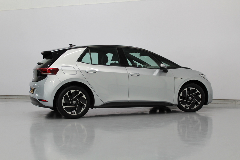 Volkswagen ID.3 Volkswagen ID.3 Pro 58 kWh 146PK, RIJKLAAR | SOH 95% |  STUUR/STOELVERWARMING | SFEERVERLICHTING | CARPLAY