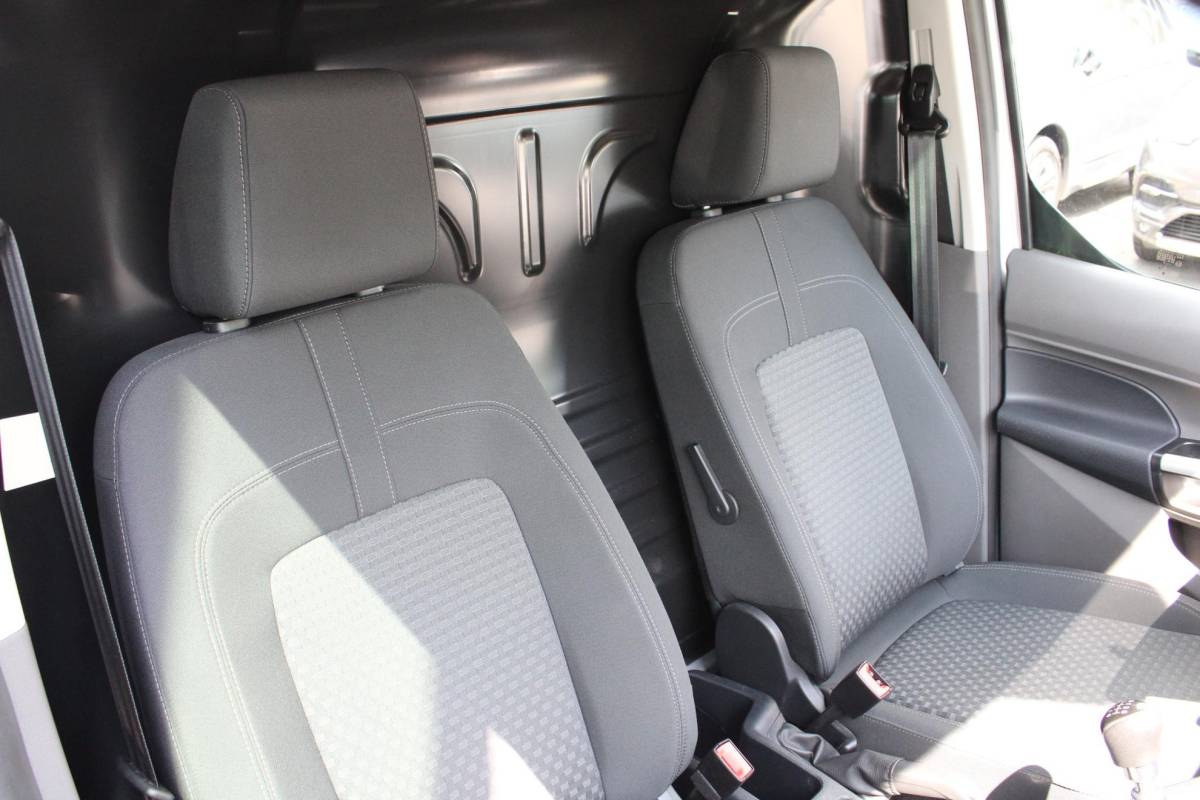 Ford Transit Connect Ford Transit Connect 1.5 EcoBlue L2 Trend | Trekhaak Afneembaar | Airco | Nette Auto! | Parkeersensoren |