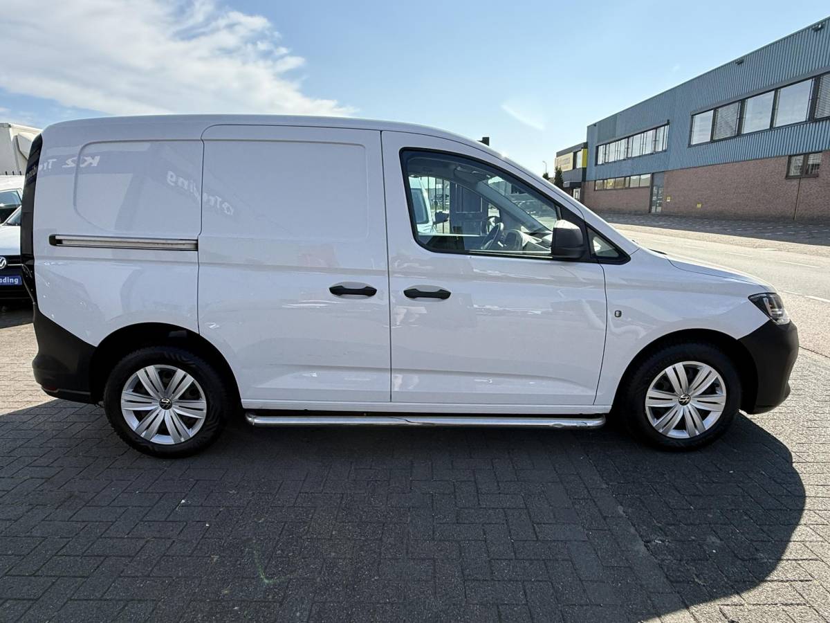 Volkswagen Caddy Volkswagen Caddy Cargo 2.0 TDI Comfort Camera, PDC, Armsteun Carplay
