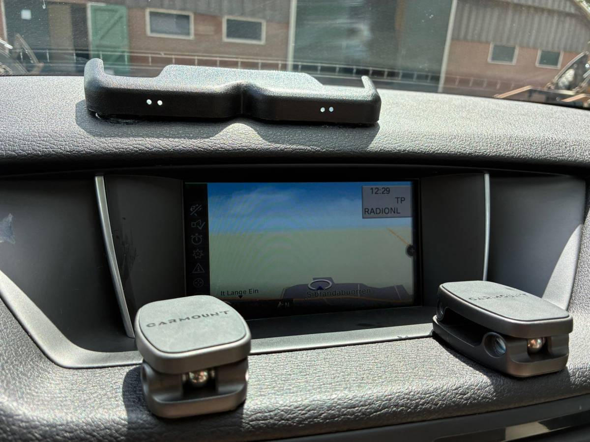 BMW X1 BMW X1 SDrive20i Upgrade Edition | Navi + Leder + Cruise Nu € 9.975,-!!!