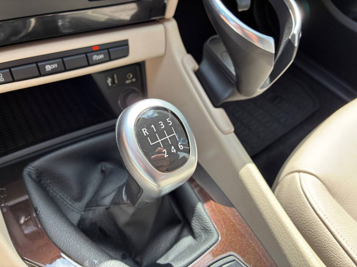 BMW X1 BMW X1 SDrive20i Upgrade Edition | Navi + Leder + Cruise Nu € 9.975,-!!!