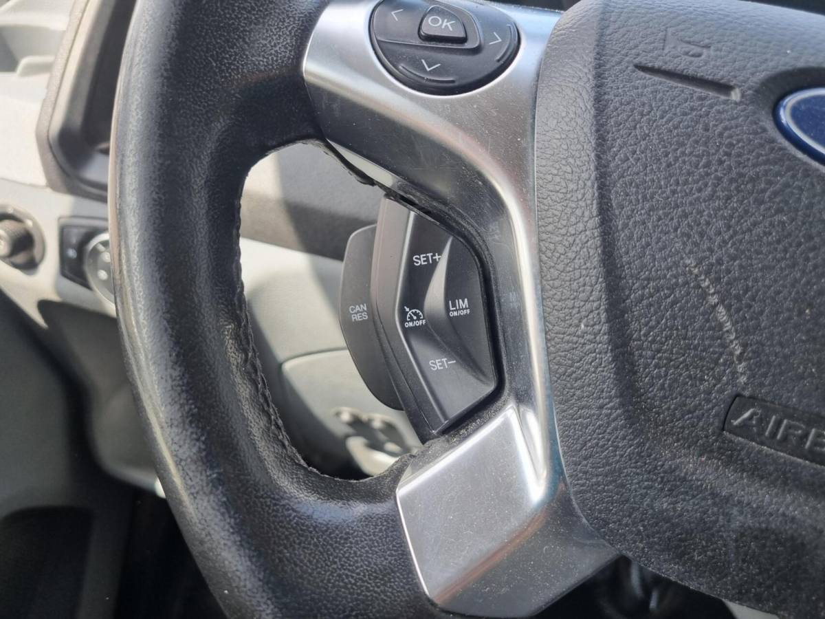 Ford Transit Ford Transit 2.0 TDCI L2H2 Airco Cruise 130pk 2750kg trek