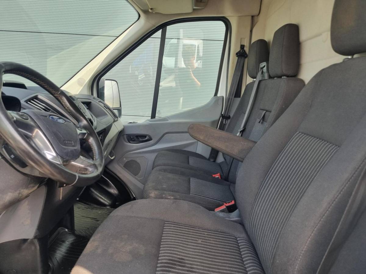 Ford Transit Ford Transit 2.0 TDCI L2H2 Airco Cruise 130pk 2750kg trek