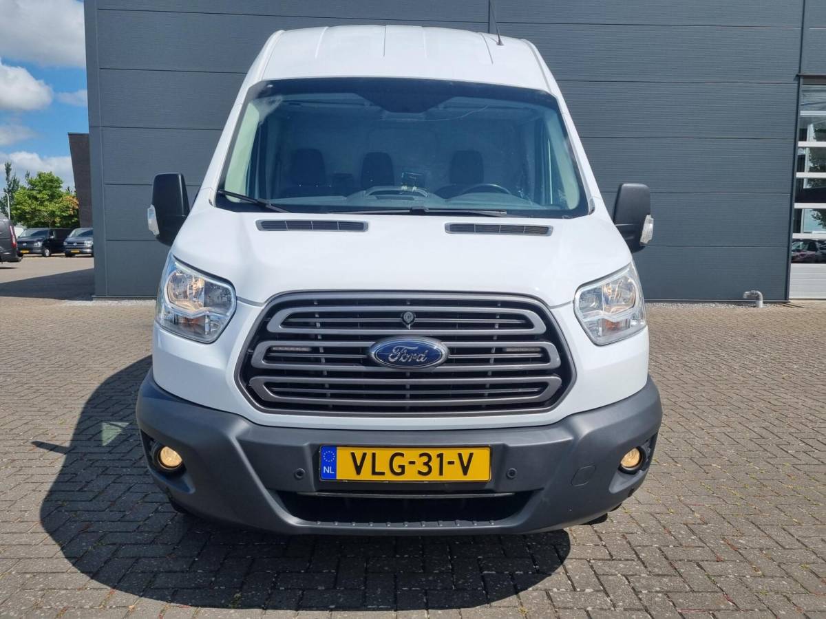Ford Transit Ford Transit 2.0 TDCI L2H2 Airco Cruise 130pk 2750kg trek