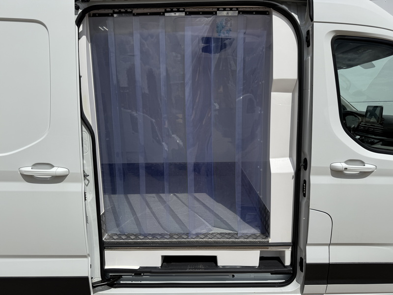 Maxus eDeliver9 Maxus eDeliver 9 89 kWh 204PK L3H2 Elektrische Koelwagen Vriezer Dual Thermo King -22°C/22°C Camera Cruise Control Apple Carplay Parkeersensoren Koel Koeler Kühl Kühler Kühlwagen Kühlkasten Frigo Vries