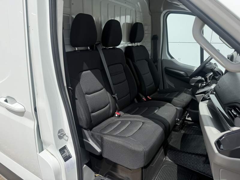 Maxus eDeliver9 Maxus eDeliver 9 89 kWh 204PK L3H2 Elektrische Koelwagen Vriezer Dual Thermo King -22°C/22°C Camera Cruise Control Apple Carplay Parkeersensoren Koel Koeler Kühl Kühler Kühlwagen Kühlkasten Frigo Vries
