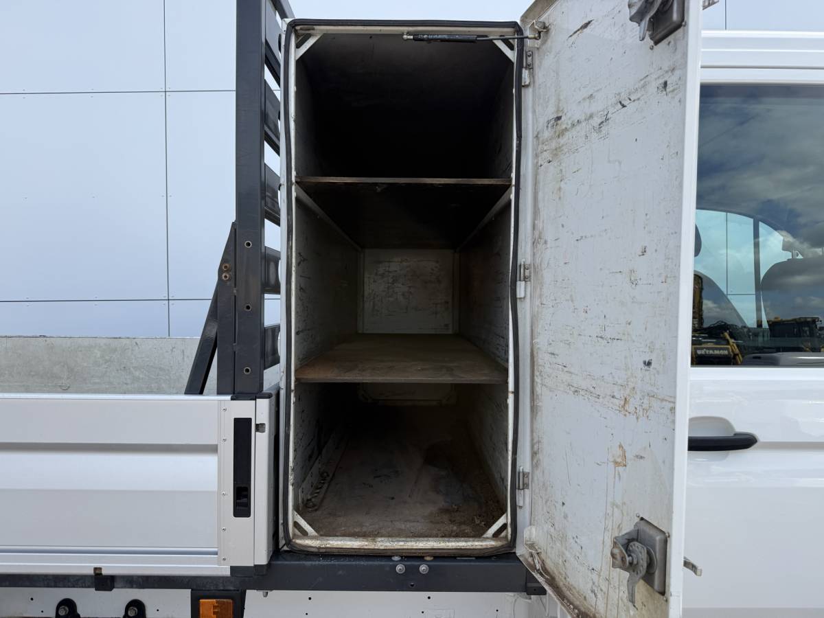 MAN TGE Man TGE 3.140 2.0 TDI Automaat Open Laadbak Dubbele cabine 6-persoons Airco Trekhaak Navigatie Carplay Pritische Pickup Open Box
