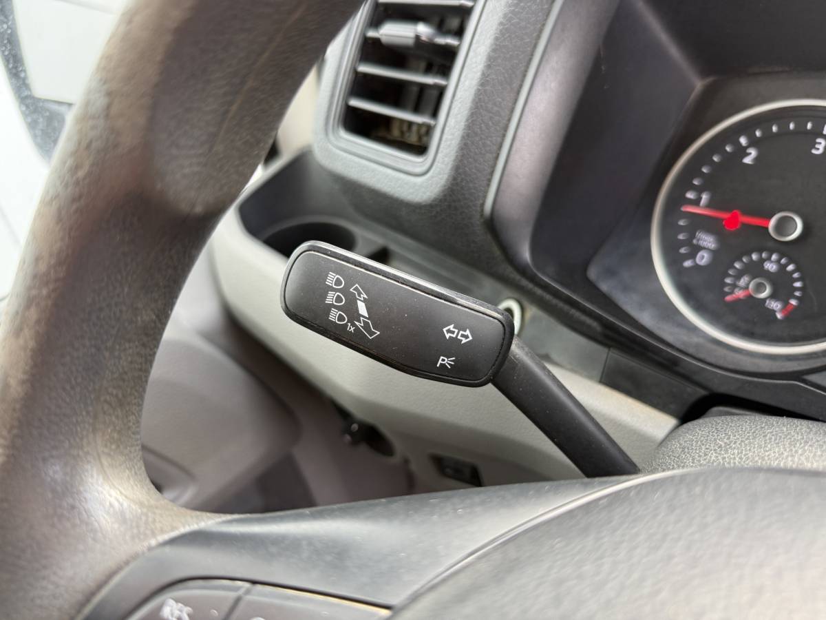 MAN TGE Man TGE 3.140 2.0 TDI Automaat Open Laadbak Dubbele cabine 6-persoons Airco Trekhaak Navigatie Carplay Pritische Pickup Open Box