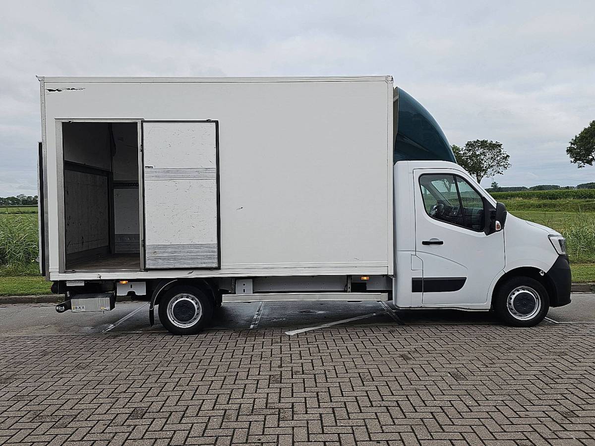 Renault Master RENAULT MASTER 2.3 bakwagen laadklep