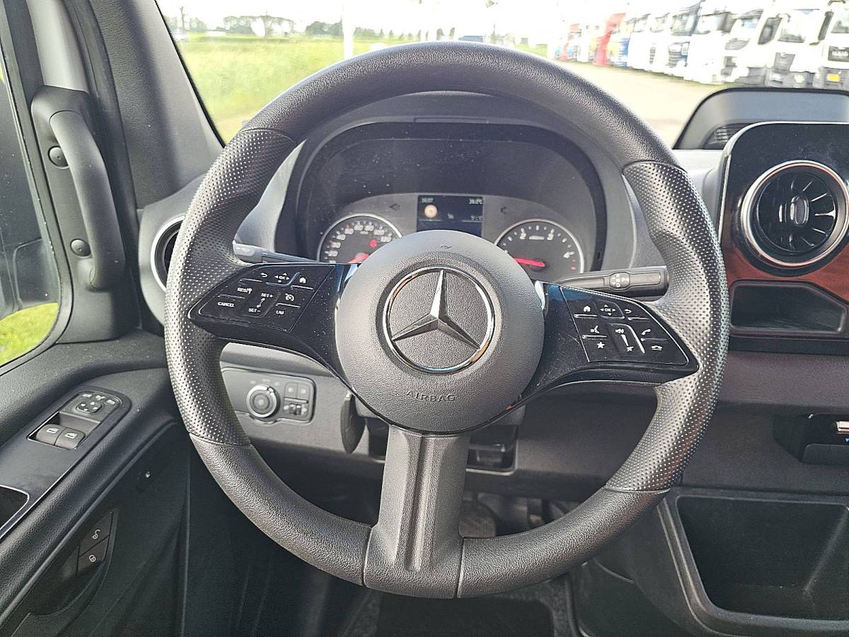 Mercedes-Benz Sprinter MERCEDES-BENZ SPRINTER 317
