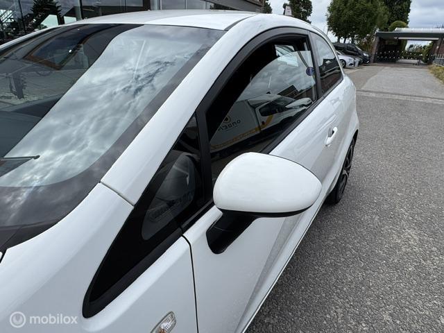 Kia Rio Kia Rio 1.2 CVVT DynamicLine 3 Deurs ,  Sport Velgen met brede banden , Bluetooth Parrot carkit , Airco , Electr.  ramen , Centrale deur vergrendeling met afstandsbediening ,  Cruise controle