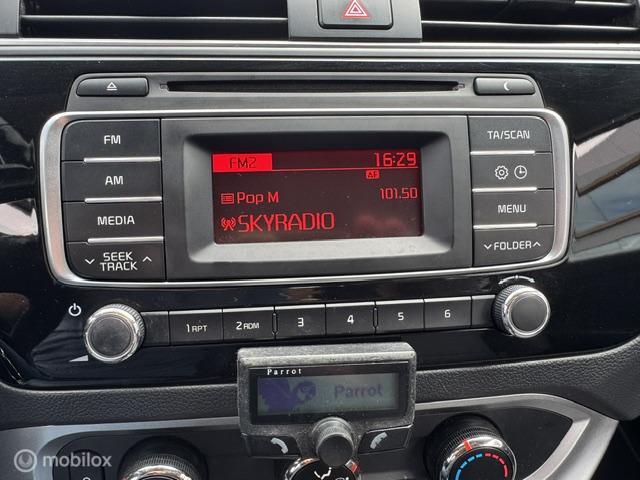 Kia Rio Kia Rio 1.2 CVVT DynamicLine 3 Deurs ,  Sport Velgen met brede banden , Bluetooth Parrot carkit , Airco , Electr.  ramen , Centrale deur vergrendeling met afstandsbediening ,  Cruise controle