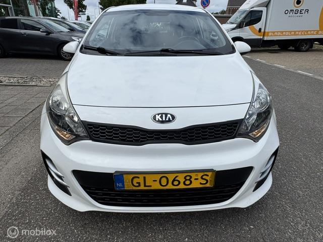 Kia Rio Kia Rio 1.2 CVVT DynamicLine 3 Deurs ,  Sport Velgen met brede banden , Bluetooth Parrot carkit , Airco , Electr.  ramen , Centrale deur vergrendeling met afstandsbediening ,  Cruise controle