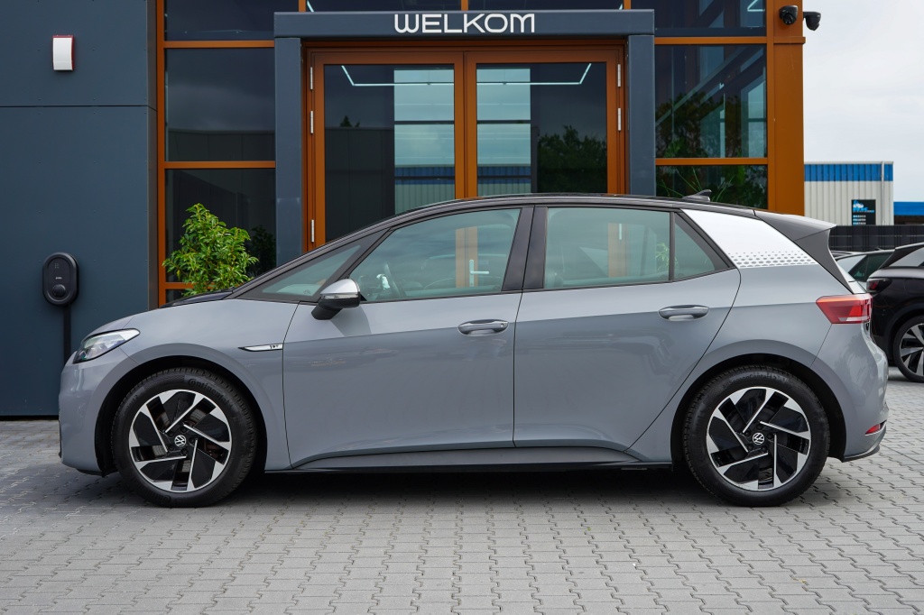 Volkswagen ID.3 Volkswagen ID.3 First 58 kWh | 89,14% SOH | Led | Adap. Cruise | PDC | CarPlay