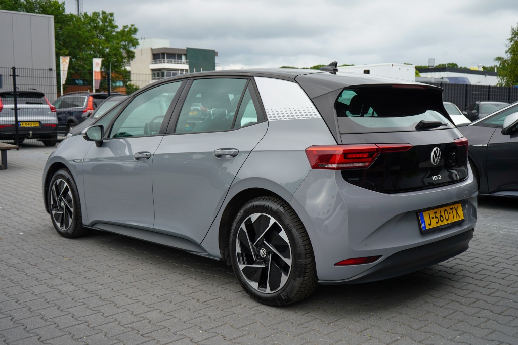 Volkswagen ID.3 Volkswagen ID.3 First 58 kWh | 89,14% SOH | Led | Adap. Cruise | PDC | CarPlay