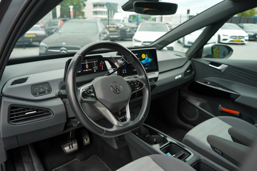 Volkswagen ID.3 Volkswagen ID.3 First 58 kWh | 89,14% SOH | Led | Adap. Cruise | PDC | CarPlay