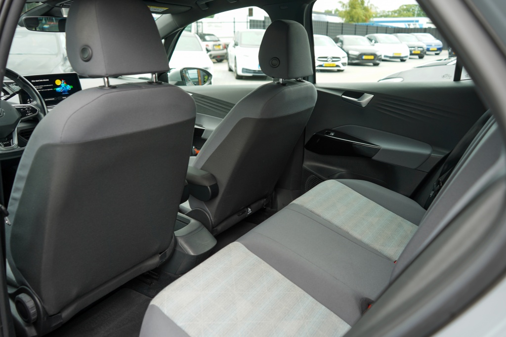 Volkswagen ID.3 Volkswagen ID.3 First 58 kWh | 89,14% SOH | Led | Adap. Cruise | PDC | CarPlay