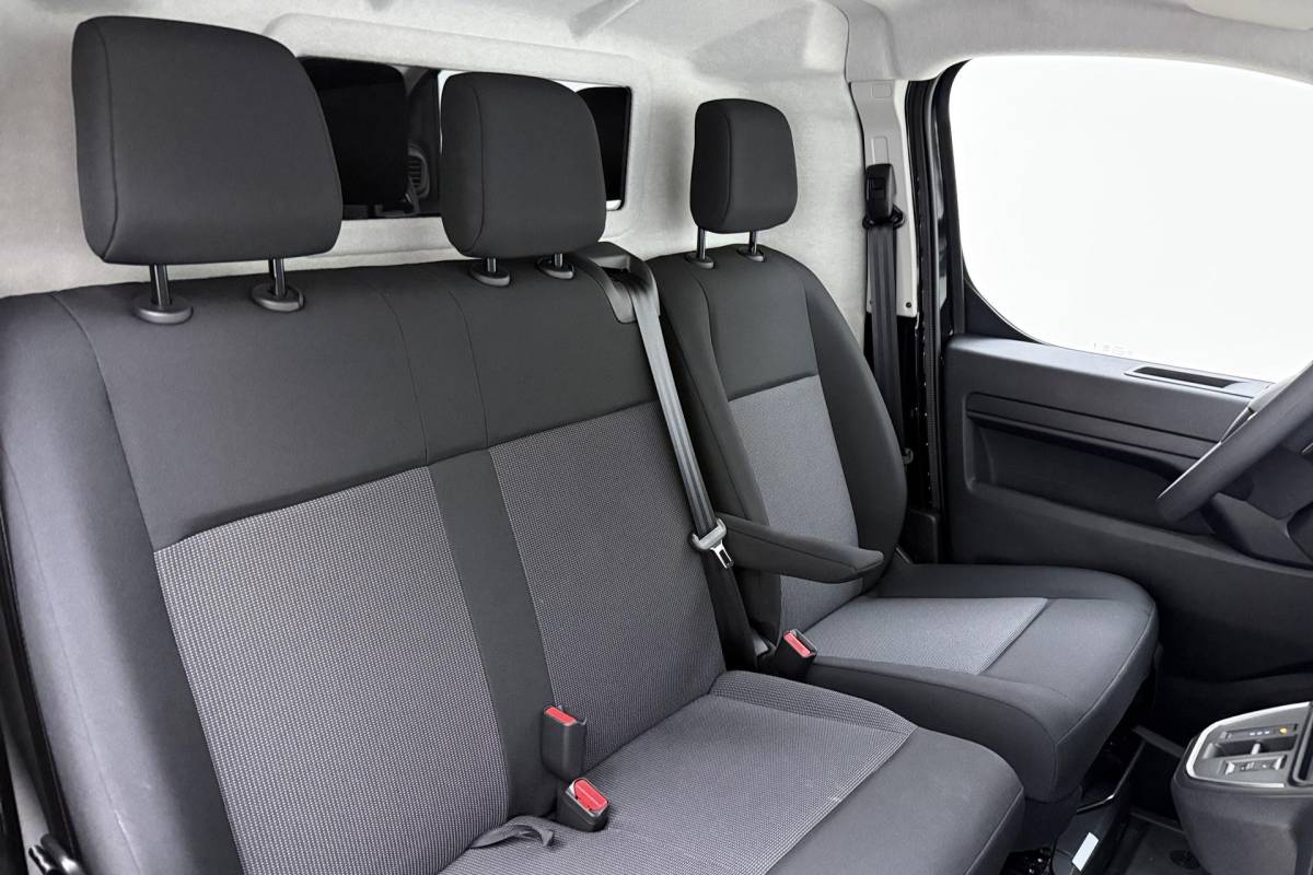 Citroën ë-Jumpy Citroen ë-Jumpy L3 136 75 kWh DEMO | € 11.400 MKB Korting | Navigatie | Laadruimte Pakket | Comfort Scheidingswand