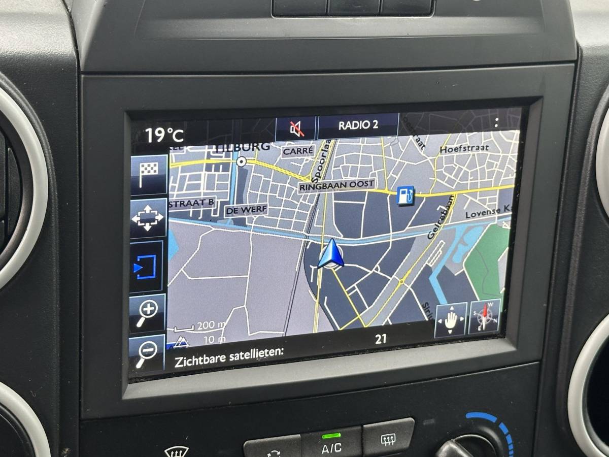 Peugeot Partner Peugeot Partner 120PK 1.6 BlueHDi 100 L1 4×4 Dangel MARGE