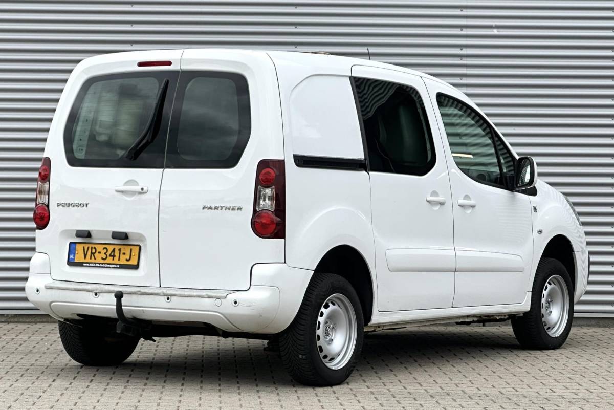 Peugeot Partner Peugeot Partner 120PK 1.6 BlueHDi 100 L1 4×4 Dangel MARGE