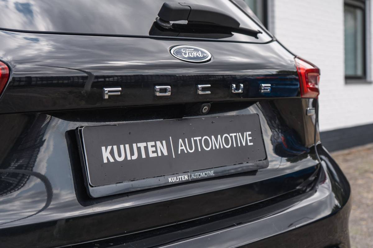 Ford Focus Ford Focus 1.0 EcoBoost ST Line / LED / Pano / HUD / Leder / VOL!