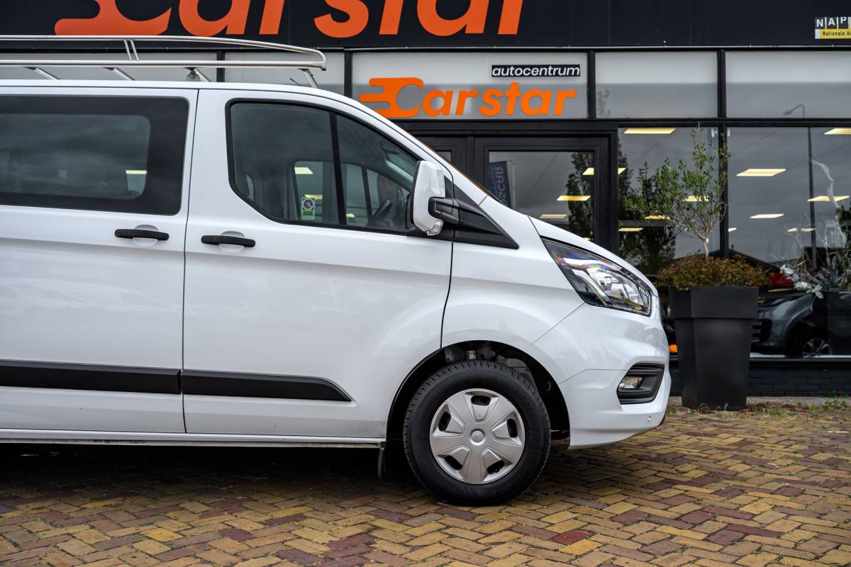 Ford Transit Custom Ford Transit Custom 300 2.0 TDCI L2H1 Trend DC|6 ZITS|PDC|CRUISE