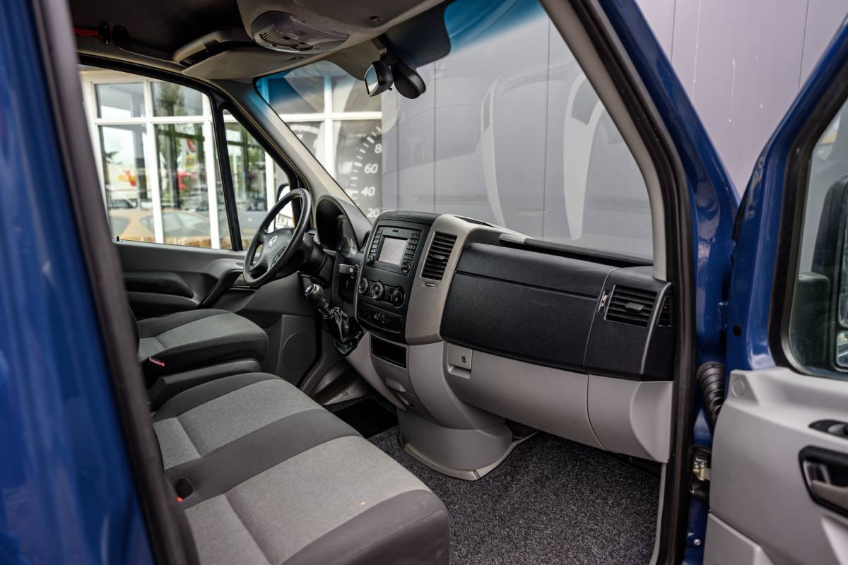 Volkswagen Crafter Volkswagen Crafter 35 2.0 TDI L2H3|CAMERA|TREKHAAK|BLUETOOTH