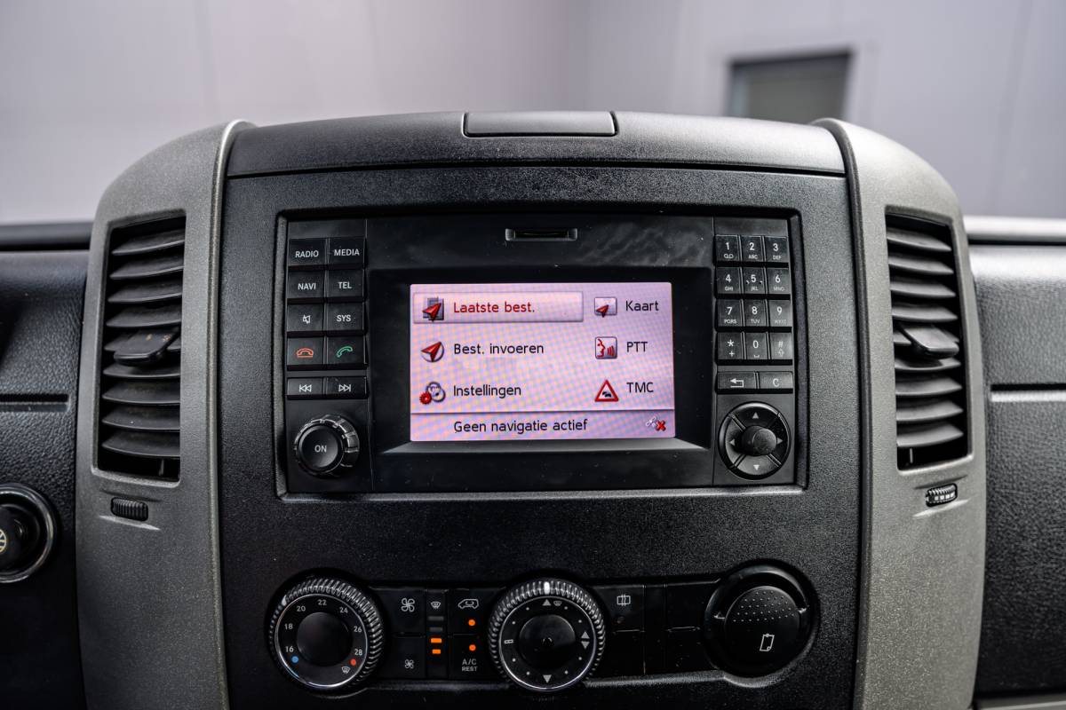 Volkswagen Crafter Volkswagen Crafter 35 2.0 TDI L2H3|CAMERA|TREKHAAK|BLUETOOTH