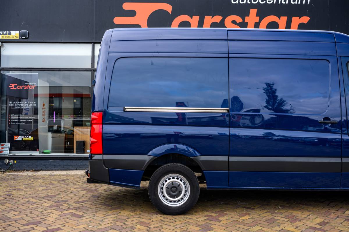Volkswagen Crafter Volkswagen Crafter 35 2.0 TDI L2H3|CAMERA|TREKHAAK|BLUETOOTH