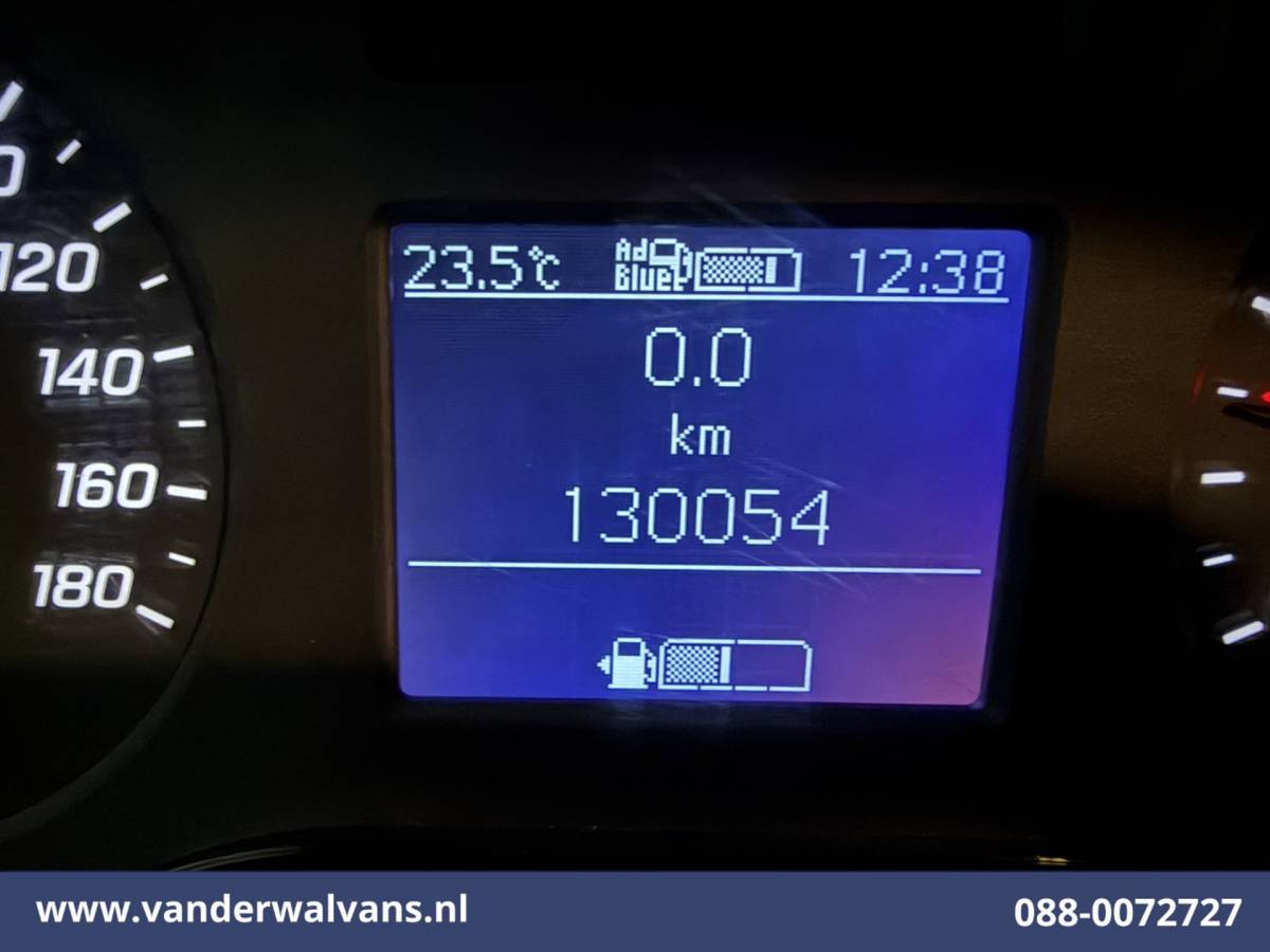 Mercedes-Benz Sprinter Mercedes-Benz Sprinter 315 CDI 150pk L2H2 Euro6 Airco | Camera | Apple Carplay | Android Auto Parkeersensoren, 270 Graden Achterdeuren, Bijrijdersbank