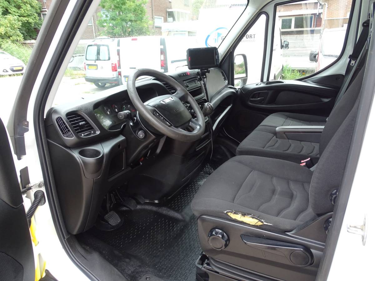 Iveco Daily Iveco Daily 35C13V 2.3 352 H2L2