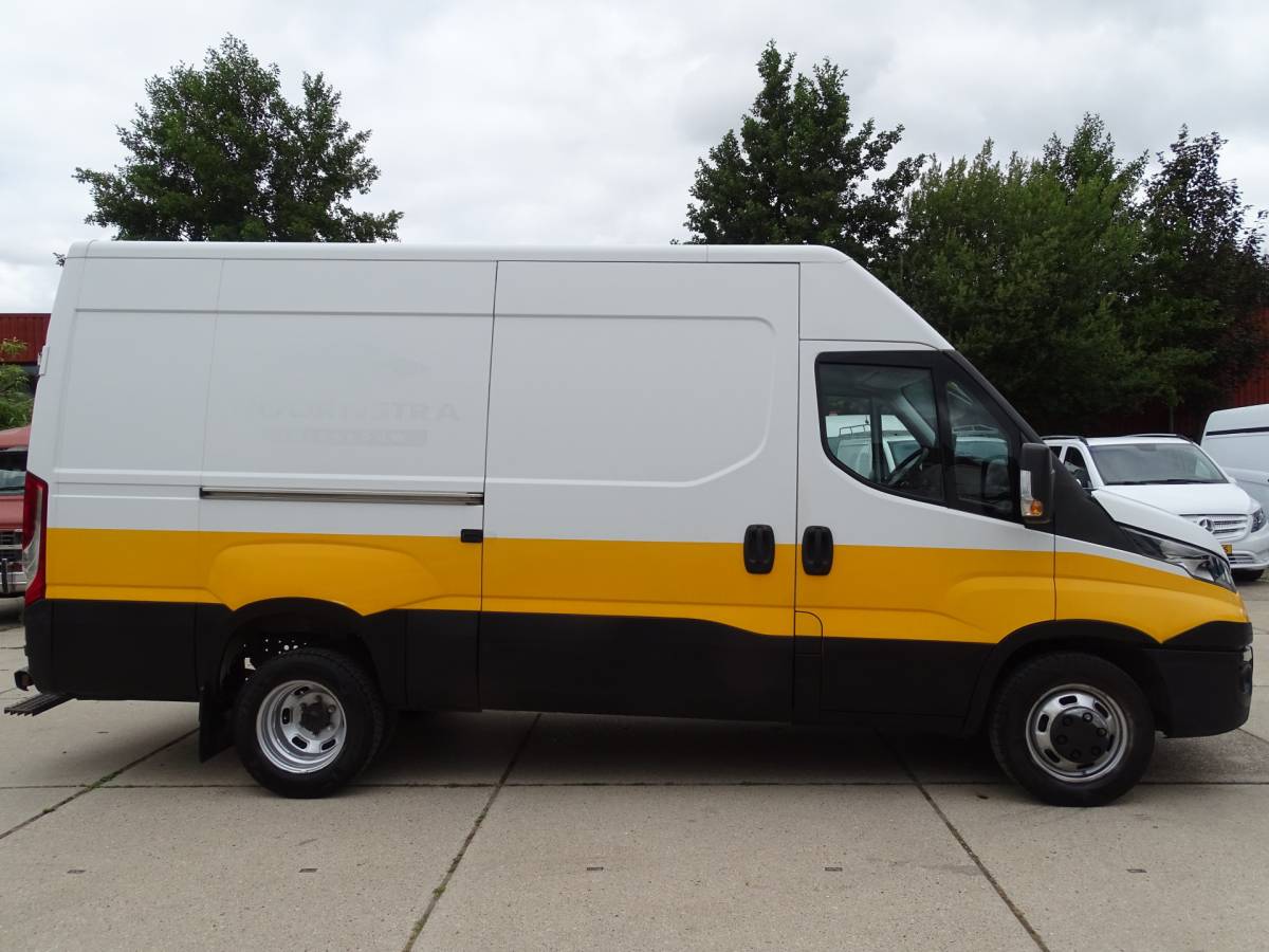 Iveco Daily Iveco Daily 35C13V 2.3 352 H2L2