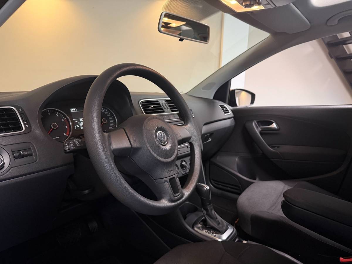 Volkswagen Polo Volkswagen Polo 1.2 TSI Comfortline *Automaat* Pano/Schuifdak|Cruise|Airco|NAP